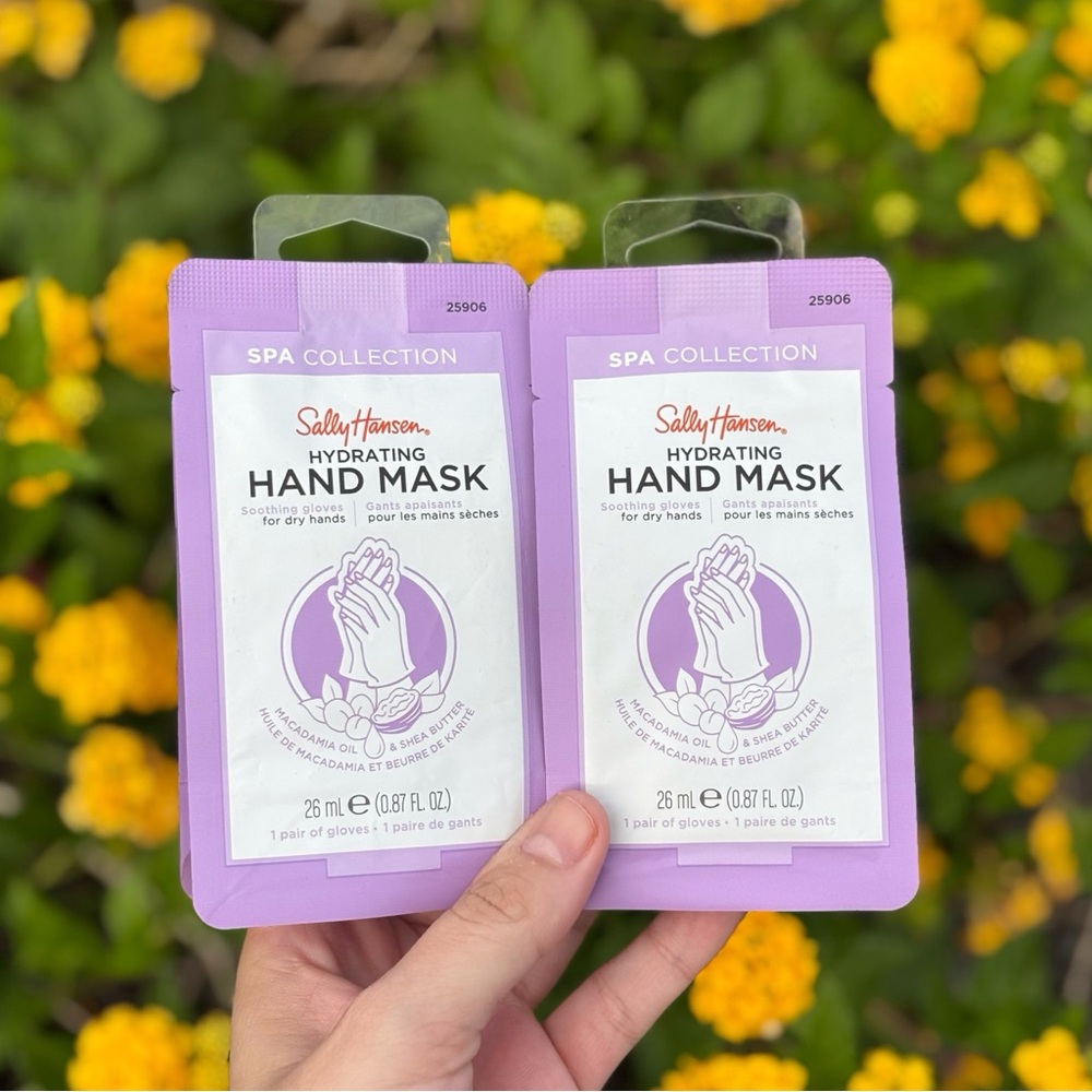 NEW Sally Hansen Hydrating Hand Mask 2-Piece Bundle